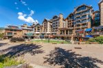 Summer Plaza View - Solaris Residences Vail - Gondola Resorts